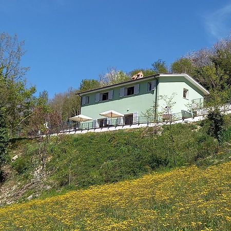 فيلا Casaletto Santo Spirito Labro المظهر الخارجي الصورة