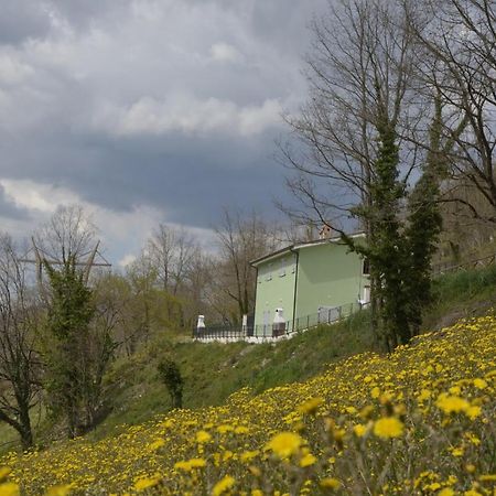 فيلا Casaletto Santo Spirito Labro المظهر الخارجي الصورة