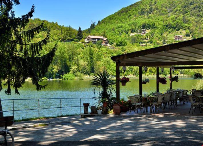 فيلا Casaletto Santo Spirito Labro المظهر الخارجي الصورة